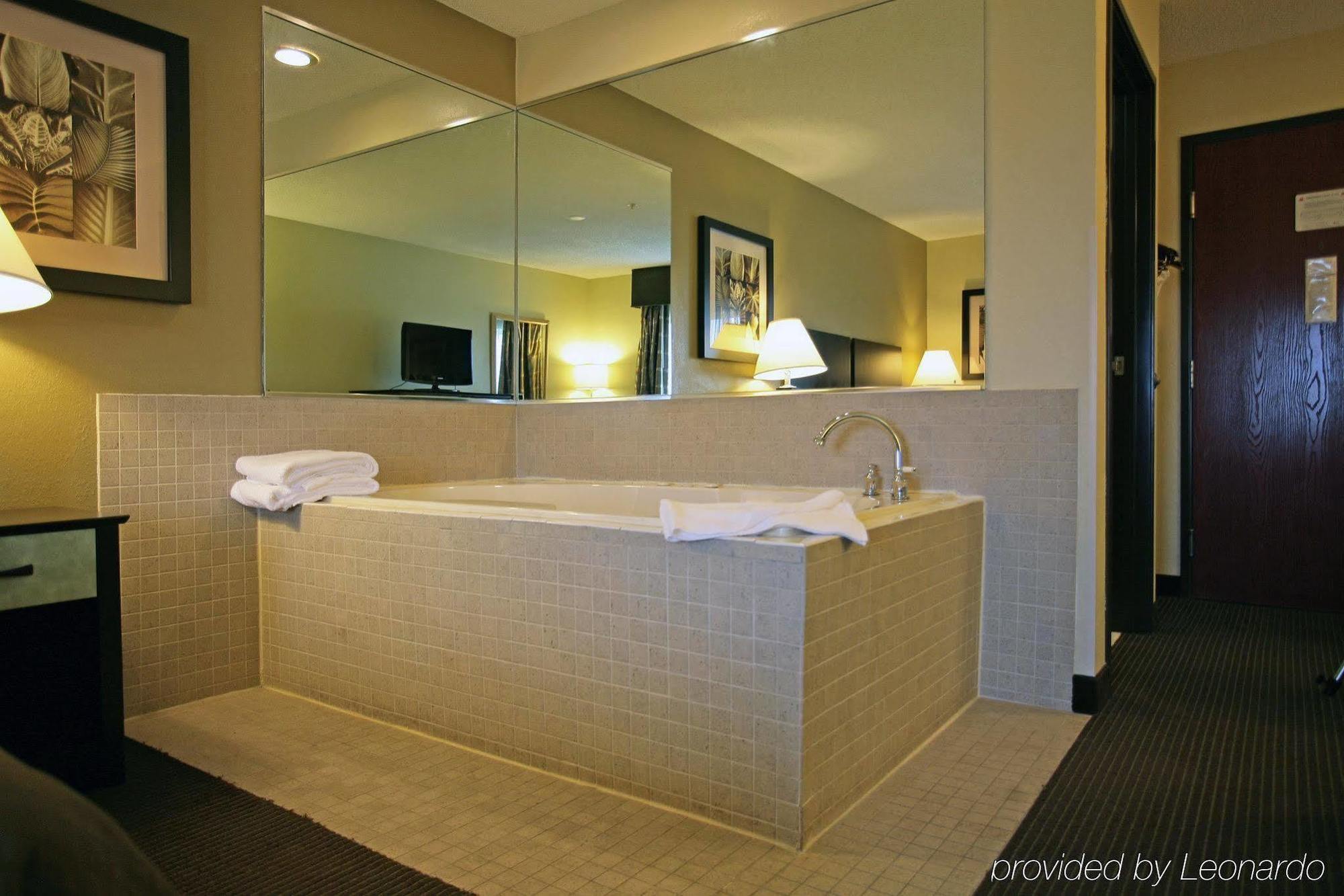 Baymont By Wyndham Hotel 3*